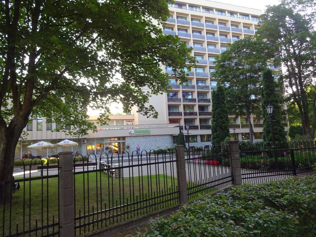 Resort - Rehabilitation Center Sanatorium Belorusija Jūrkalne Kültér fotó